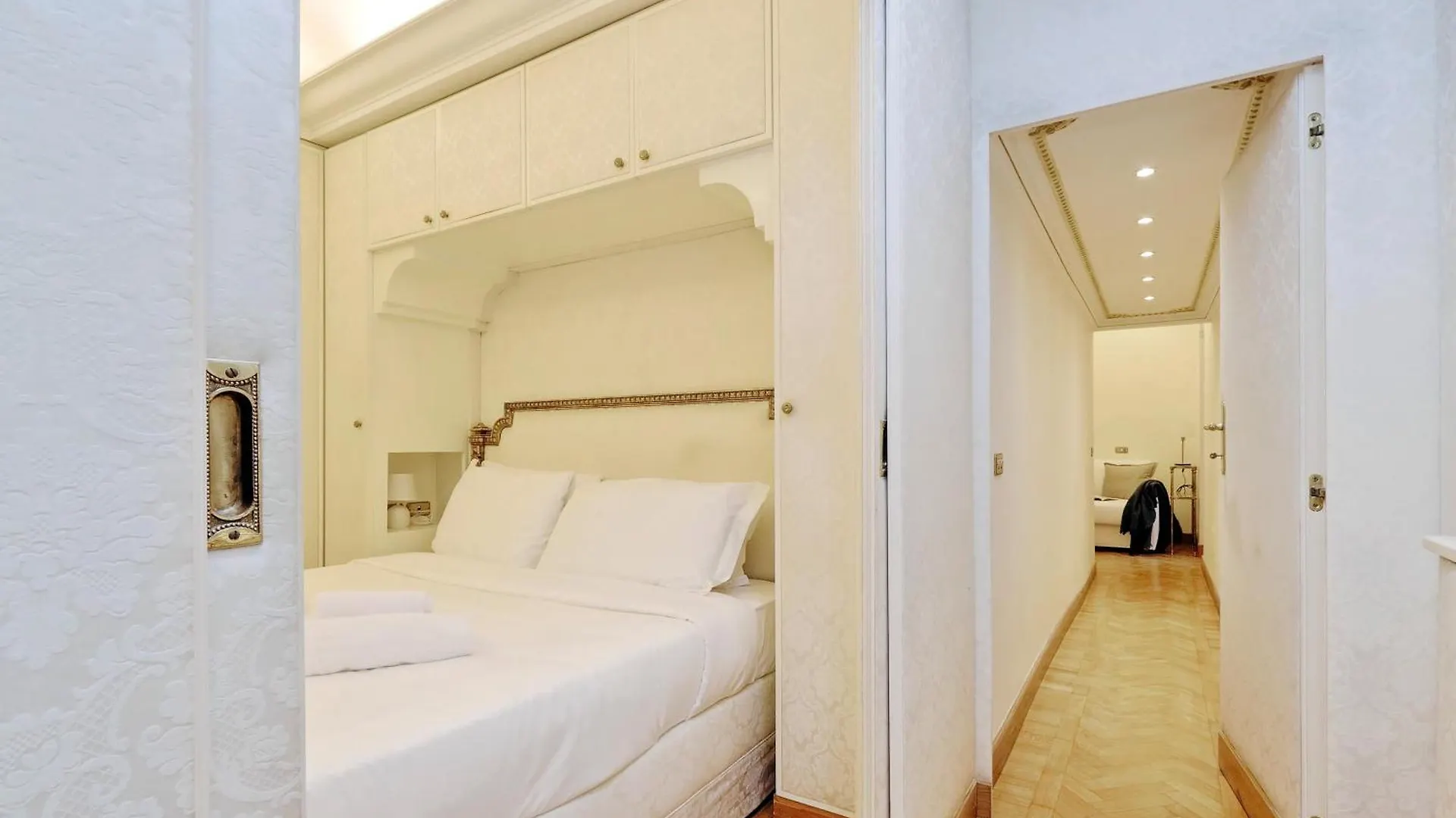 Tritone Luxury House Apartment Rome