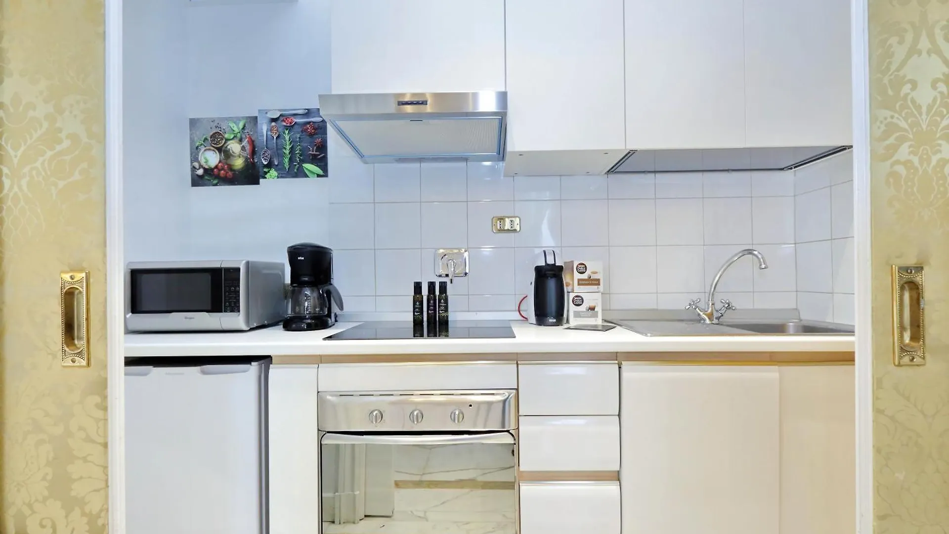 Tritone Luxury House Apartment Rome