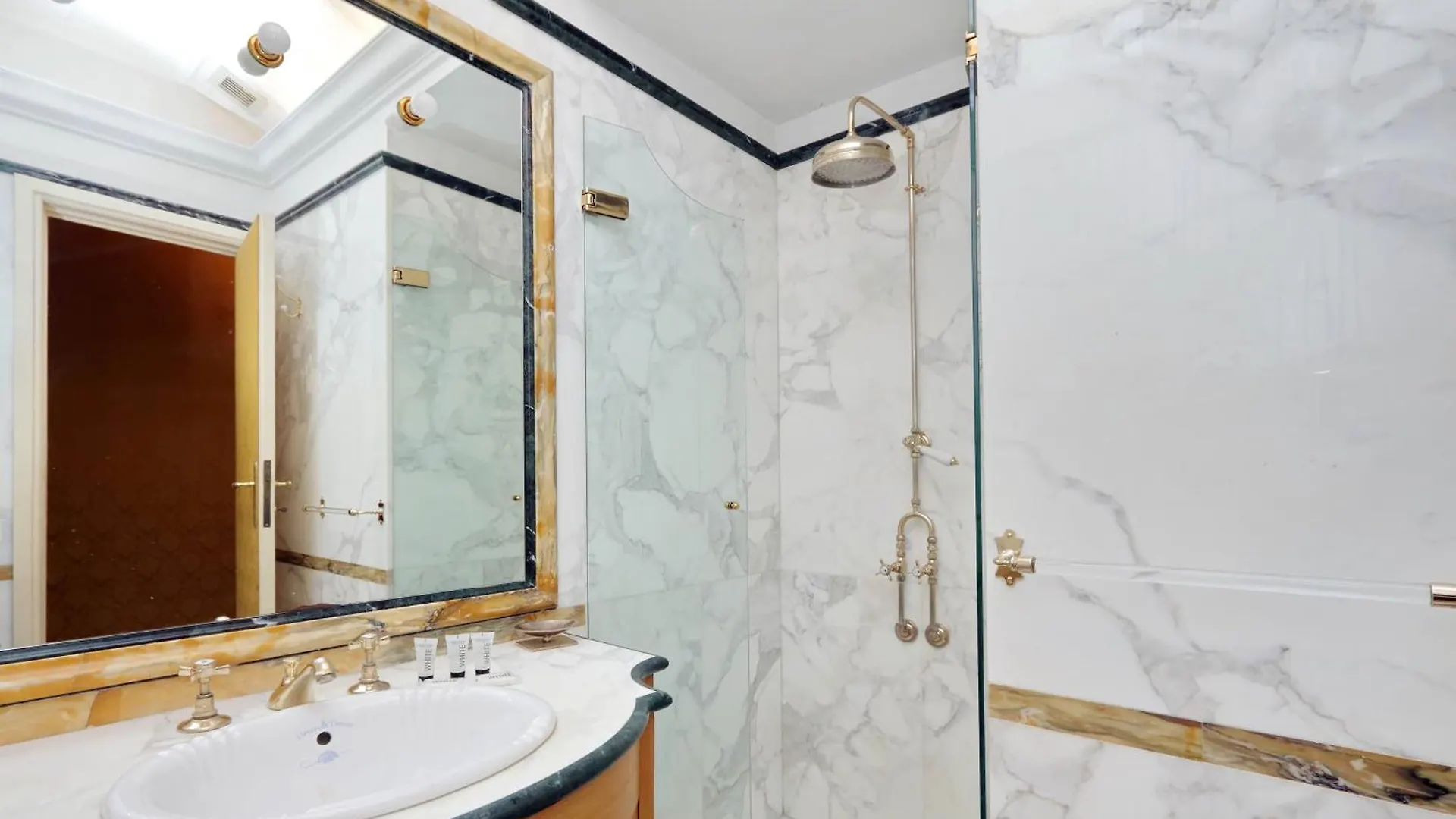 Tritone Luxury House Apartment Rome